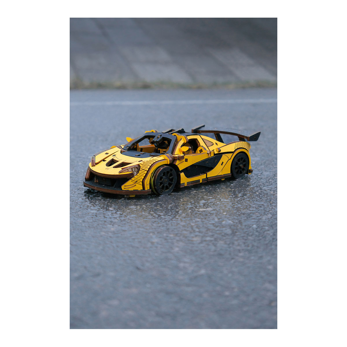 3D-Holzpuzzle Racing Car 3D-Holzpuzzle Racing Car