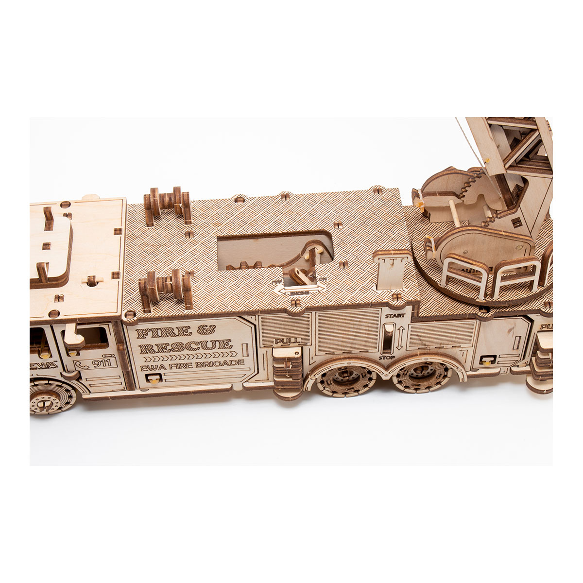 3D-Holzpuzzle Mechanisches Feuerwehrauto 3D-Holzpuzzle Mechanisches Feuerwehrauto